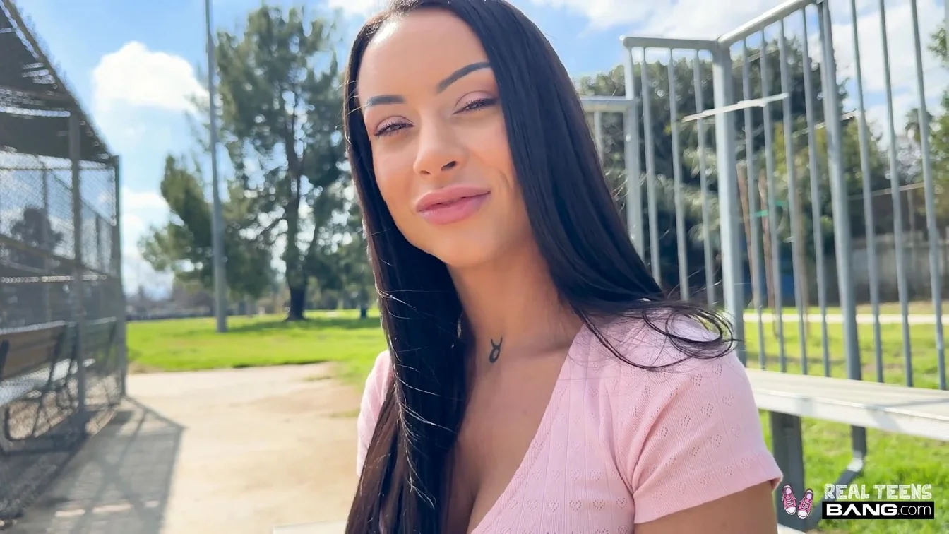 Bang RealTeens Cara Mella XXX